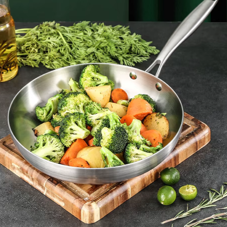 poele_inox_frire_legumes