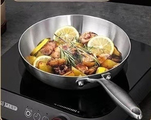poele_inox_pour_cuire_aliments